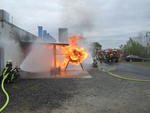 Bild vergr��ern: Brandbek�mpfung an der Brandsimulationsanlage