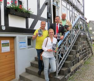 Bild vergr��ern: Vorstellung Holzhausen