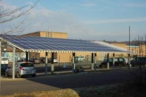 Bild vergr��ern: Solar-Carport Anlage Burbach