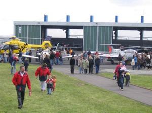 Bild vergr��ern: Familientag Siegerland Flughafen