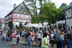 Bild vergr��ern: Am letzten Augustwochenende (30./31.08) ist es wieder soweit: Dann findet in der 25. Auflage das Burbacher Museumsfest statt.