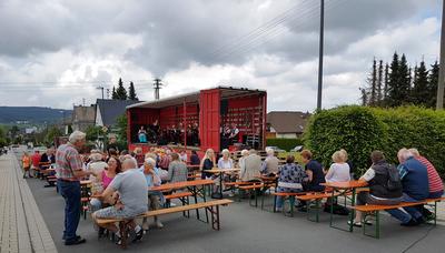 Bild vergr��ern: 20180506 PM Stra�enfest Niederdresselndorf