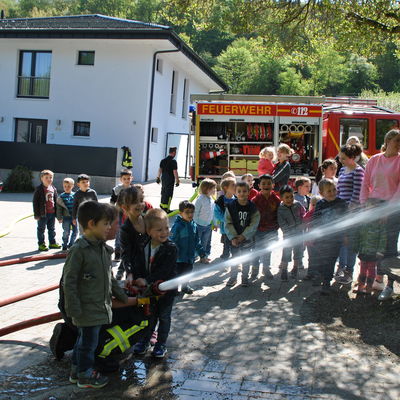 Bild vergr��ern: 20180615 PM Brandschutzerziehung Kita Oberdresselndorf 2
