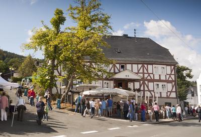 Bild vergr��ern: Museumsfest - Haus Herbig von Andrew Harris