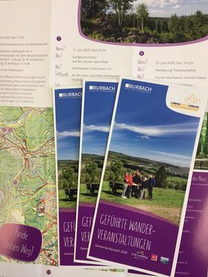 Bild vergr��ern: 14 gef�hrte Wandertouren hat die Tourist-Information der Gemeinde Burbach in einem neuen informativen Wanderflyer zusammengestellt.