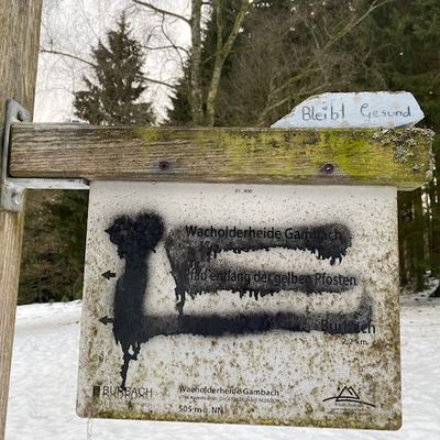 Bild vergr��ern: 20210216 PM Vandalismus entlang Wanderwege 2