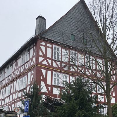 Bild vergr��ern: 2021-01-02 Ger�stumbau - Fassade (3)