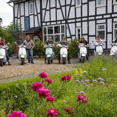 Bild vergr��ern: 2021_06_20_vespatour_burbach_067