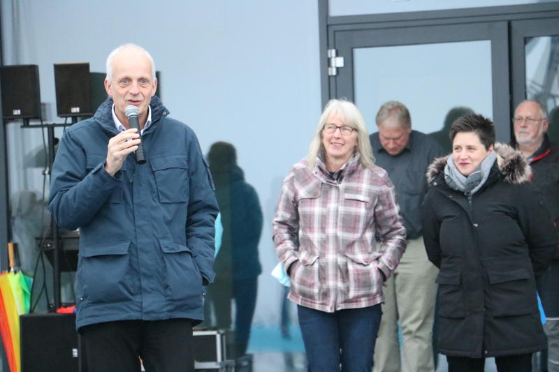 20211118 PM Willkommensbaum-Aktion des Familienb�ros Burbach 3