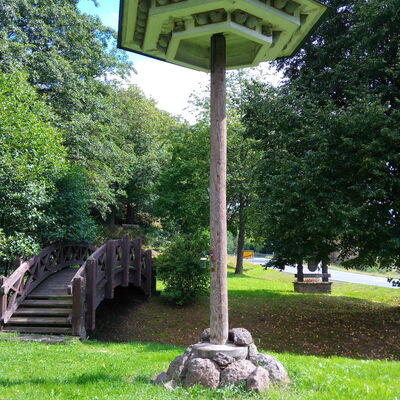 Bild vergr��ern: Schwalbenturm in Weidelbach (Hessen)