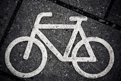 Bild vergr��ern: Radwege-Symbol
