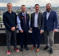 Bild vergr��ern: �Haben gemeinsam das Programm der Europ�ischen Mobilit�tswoche 2023 in Siegen-Wittgenstein vorgestellt (v.li.): Janis Dinter (Kreis Siegen-Wittgenstein, Stabsstelle Wirtschaftsf�rderung, Klimaschutz und Mobilit�t), Ernst-Ulrich Klein (Hessische Landesbahn, Standortleiter Siegen), Landrat Andreas M�ller und Christian Betchen (Gesch�ftsf�hrer Kreisbahn Siegen-Wittgenstein).