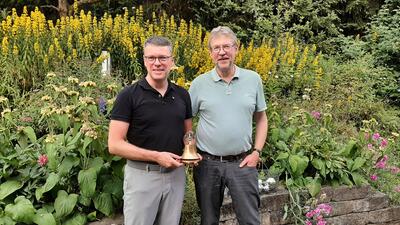 Bild vergr��ern: Thomas Matena (l.) �bernimmt das Amt von Ingo Schultze-Schnabel.