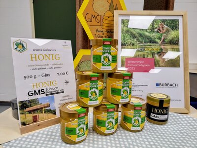 Bild vergr��ern: Garantiert unbehandelt und ein absolutes Naturprodukt: der Honig der GMS.