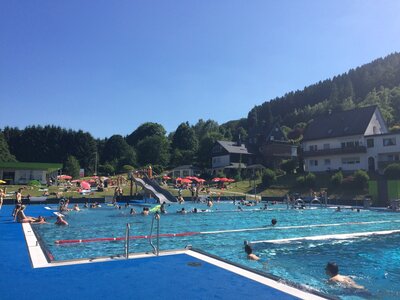 Bild vergr��ern: Das Freibad Burbach verzeichnete einen tollen Sommer. Am Sonntag ist der letzte �ffnungstag der Badesaison. 