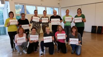Bild vergr��ern: Bis auf den letzten Platz ausgebucht war der Selbstverteidigungskurs, organisiert von der Gleichstellungsbeauftragten Kerstin Stahl.